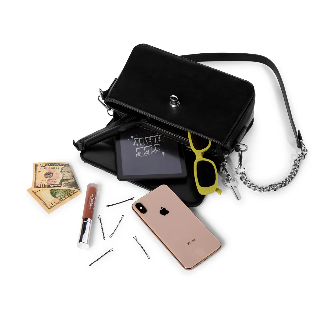 The Luxe eReader Purse - Image 9